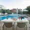 Vivo Mare Beachfront Villas - Emerald