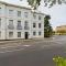Belle Vue Regency King size w Free Parking - Cheltenham
