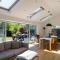 Gorgeous home for 12 - Walk to Beach - Sea View