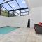 New Luxury Dream Vacation Home With Gym, 70 inch TV, Private Pool, 4 Bedrooms, 3 Full Baths, High Speed WiFi - أورلاندو