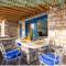 MANI HOLIDAY HOUSE