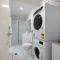 Walk to everything Modern 2Beds Apt with Easy Access - Springwood