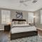 Sunny 5BR 4.5 Bath Las Vegas Retreat with Pool - لاس فيغاس