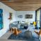 Luxury Lakefront Container Home with Sauna, Fishing, Mountain Views - بلاك هوك