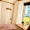 Laughing Seagull Cottage - Sea Views and Sauna