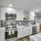 Easy Access to I-70 Sleek St Charles Home! - St. Charles