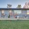 Easy Access to I-70 Sleek St Charles Home! - St. Charles
