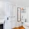 Torch Lake Getaway with Private Beach and Boat Dock! - ألدين