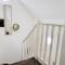 -F1-GH- Enjoy a wonderful stay in our Cosy Luxurious, Spacious ground floor apartment, Free Parking, Free WiFi - Leeds