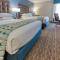 Heritage Inn & Suites St Louis Fenton, Trademark by Wyndham