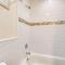 Lavallette Apartment with Patio - Walk to the Beach! - لافاليتي