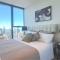 Top CBD Skyline Luxury Apartments 2 Beds or 3 Beds, 2 Baths, Free Parking