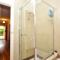 Two Pines, whole home in Tullamarine near airport!