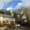 Petrock Holiday Cottages - Newton Saint Petrock