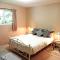 Langley Meadows BNB - Family Room Near Langley Downtown - Langley
