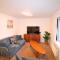 Bracknell Contemporary Stylish 3 bedroom in