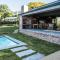 Bains View Olive and Guest Farm