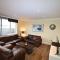 Chertsey Spectacular Two Bedroom Rooftop Apartment