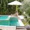 Ynaira hotel & Spa