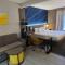 Comfort Suites- Near University