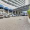 Oceanfront Studio with Pool at Sunny Isles Beach! - Sunny Isles Beach