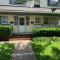 Newly Renovated 2 BR downtown Apt, family getaway. - Montclair