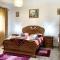 Charming House in Cortiçada with Balcony and Mountain View - Cortiçada
