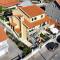 Charming House in Cortiçada with Balcony and Mountain View - Cortiçada