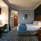 Monte Carlo Inn Toronto West Suites
