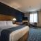 Monte Carlo Inn Toronto West Suites