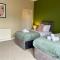 Vibrant 3br Coastal Haven Near South Shields Beach