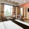 Super Townhouse Bani Park Formerly Aroma Residency