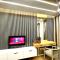 Queens Suite Hotel
