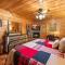 A Time to Remember - HotTub, Pool Table, Pool, Dollywood - سيفيرفيل