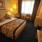 Class Hotel