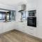 Bribie Beach Apartment
