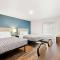 WoodSpring Suites Denver Commerce City