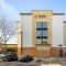 Comfort Inn & Suites Arlington Heights - Schaumburg