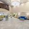 Comfort Inn & Suites Arlington Heights - Schaumburg