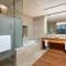 Crowne Plaza Yichang by IHG