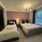 Badgers House - 6 Bedrooms, Sleeps 14, Parking, Wifi - Wroughton