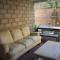 Romantic Secret Garden - Marble Floors & Bath DT Just 2 Blocks Beach Only 3 Miles - سانت أوغيستين