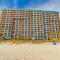 Landmark Resort 1422 Massive Pools and Lazy Rivers Perfect for a couple or party of 4 - Myrtle Beach