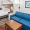 Holiday Inn Express and Suites Stroudsburg-Poconos by IHG