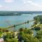 Peaceful Oasis by the Great Salt Bay 3BR 2Ba - Newcastle
