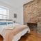 Pet Friendly 3 Bdrm House with Private Yard - بيتسبرغ