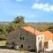 Spacious house with mountain view in Vila Fernando
