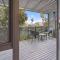 3BDRM Coastal Oasis in Magenta