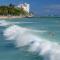 1BR with Great City Views, 3 mins to Waikiki Beach!