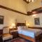 Cecil by Pearl Continental